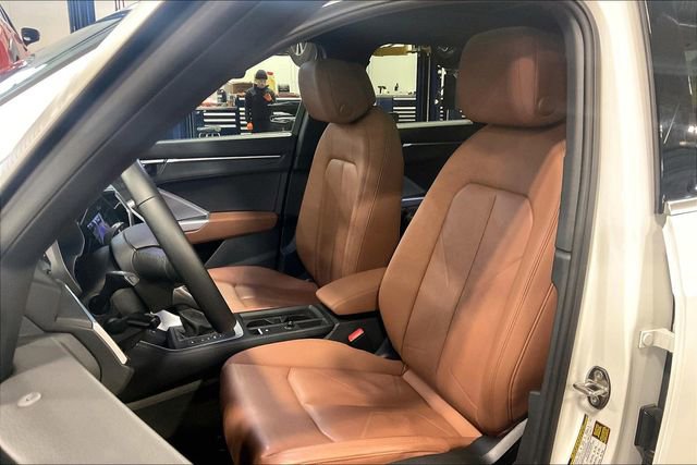 Certified 2022 Audi Q3 2.0T Premium image 25