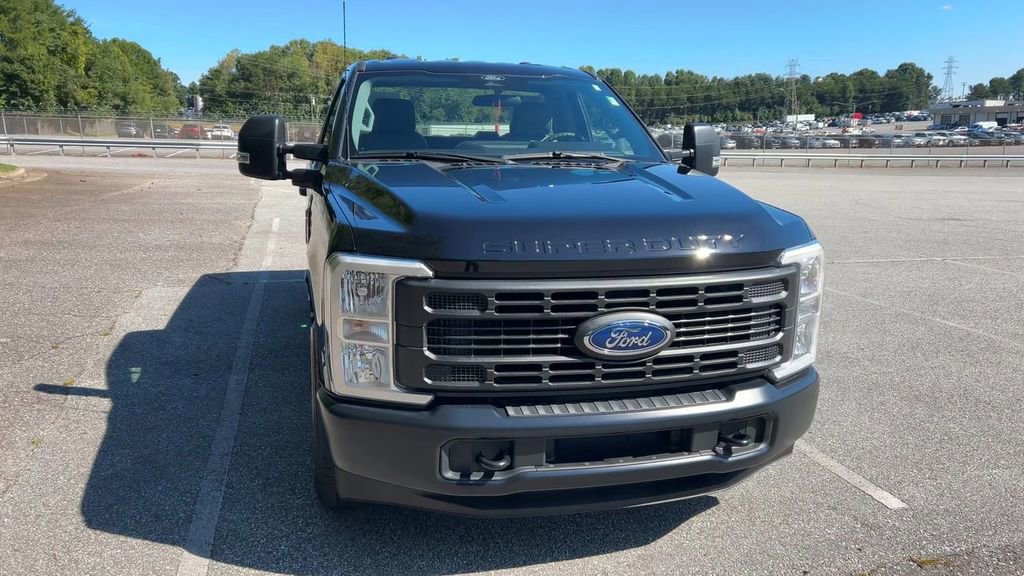 Used 2024 Ford F350 XL w/ Camper Package image 25