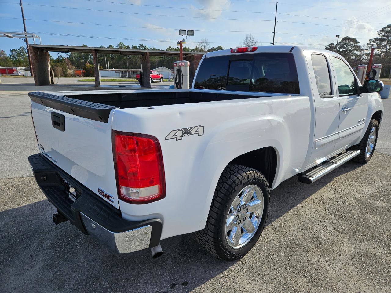 Used 2013 GMC Sierra 1500 SLE image 6