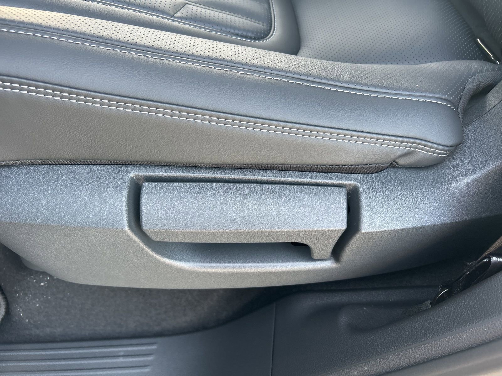 New 2026 Nissan Armada PRO-4X image 20