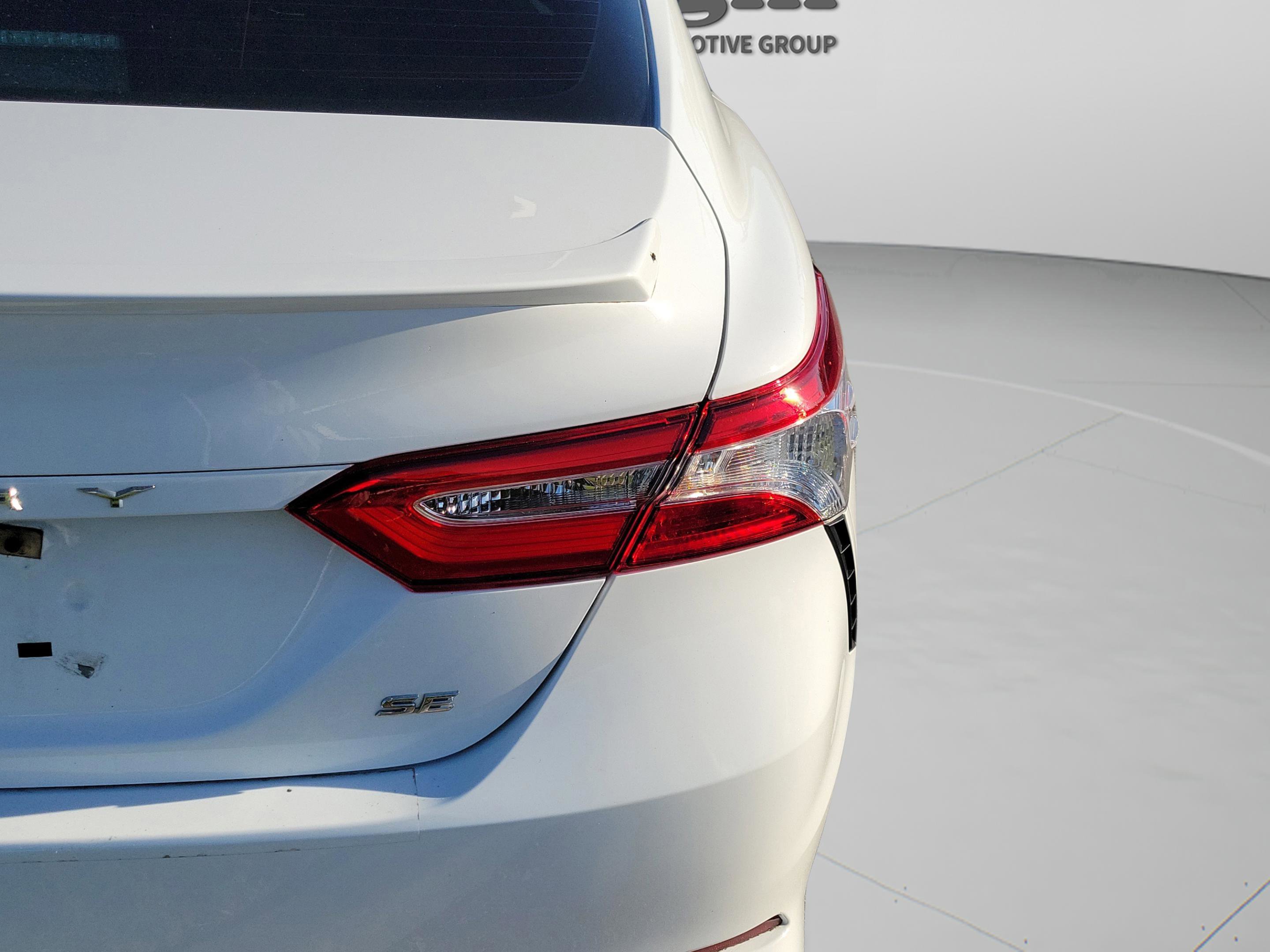 Used 2020 Toyota Camry SE image 21