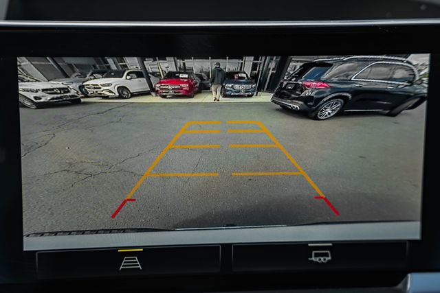 Used 2023 Chevrolet Silverado 1500 LT image 41