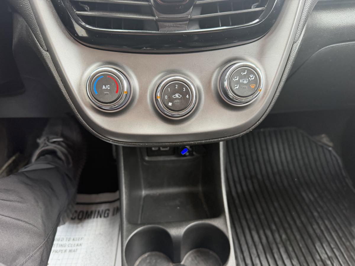 Used 2019 Chevrolet Spark LS FWD image 33