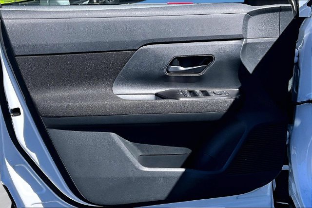 New 2026 Nissan Kicks S FWD image 8