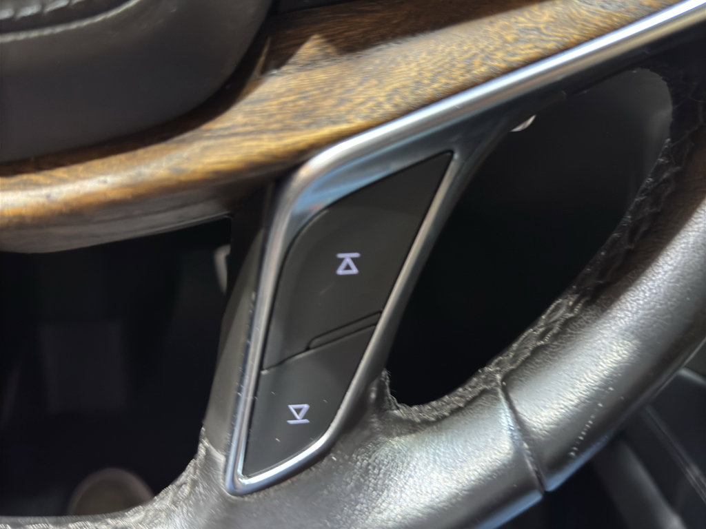 Used 2022 Cadillac XT5 Sportv w/ Platinum Package image 28