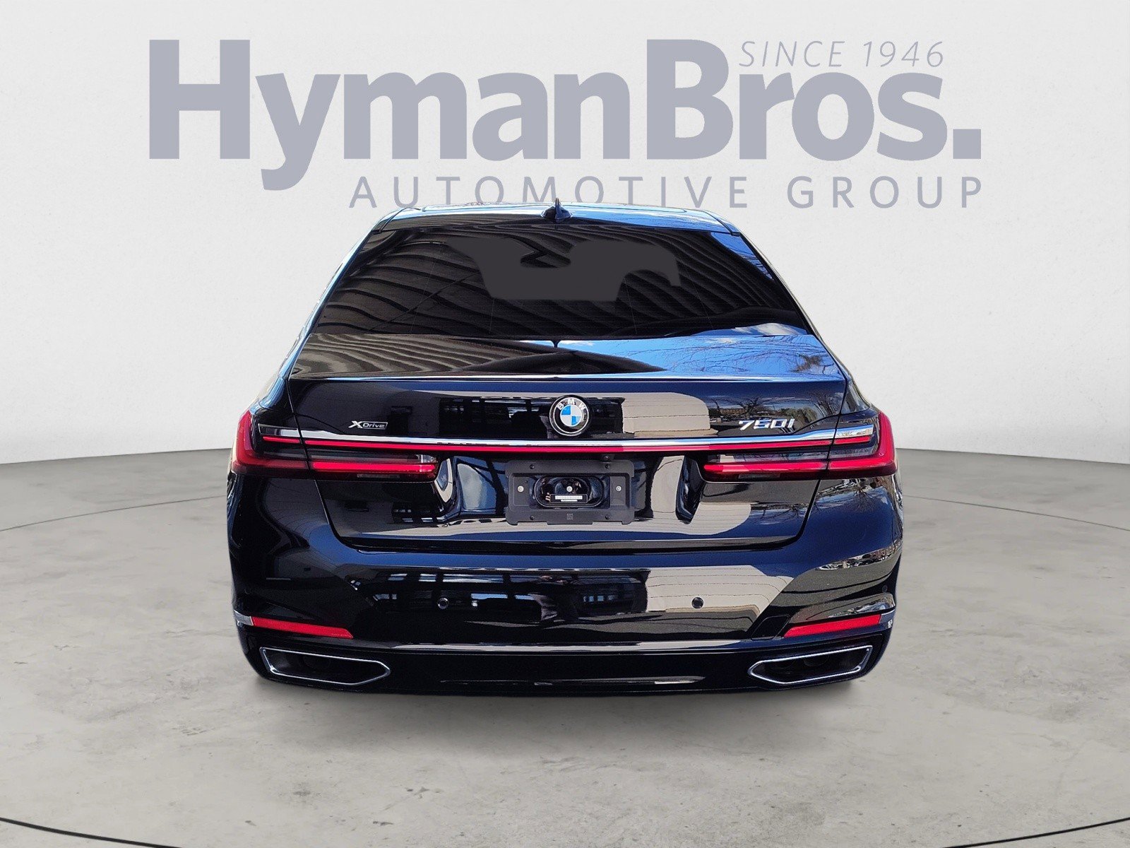 Used 2022 BMW 750i xDrive w/ Luxury Rear Seating Package image 4