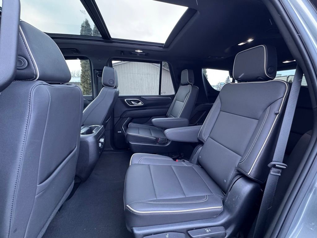 Used 2023 GMC Yukon SLT image 26