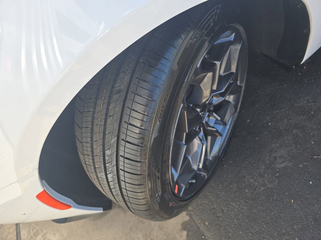 New 2026 Dodge Charger R/T AWD/4WD image 32