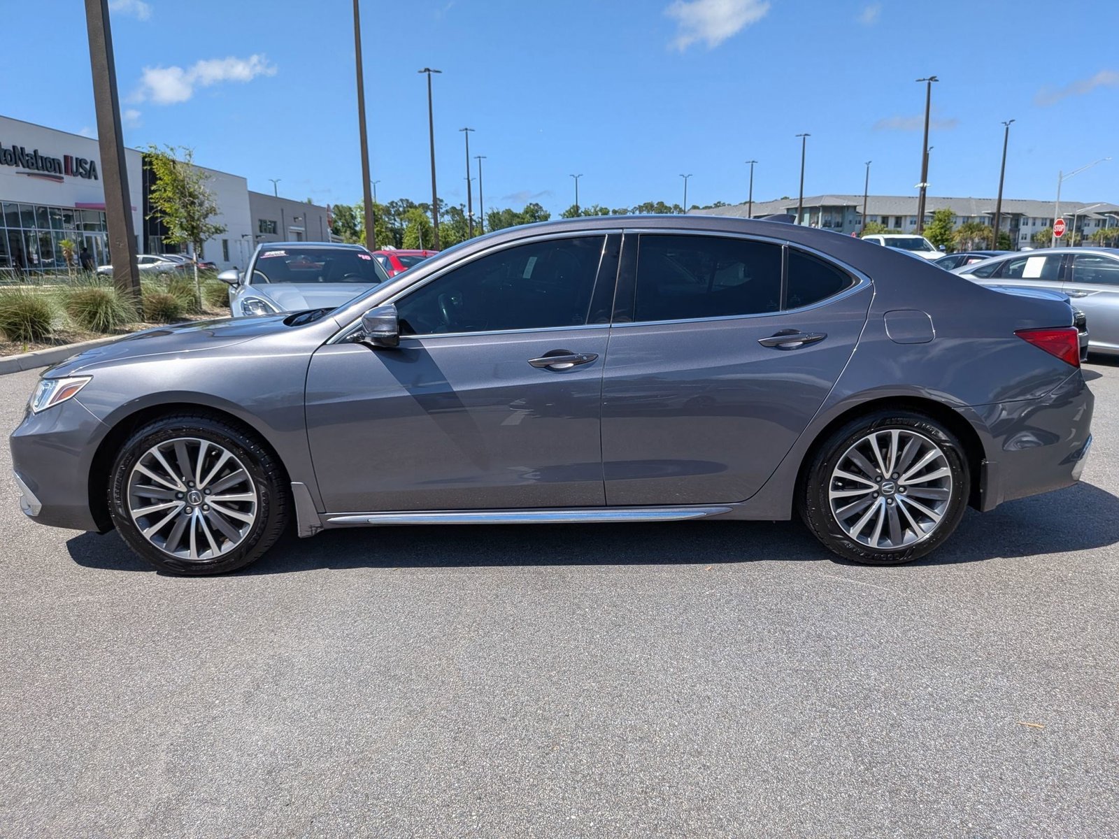 Used 2018 Acura TLX V6 w/ Advance Package FWD video 2