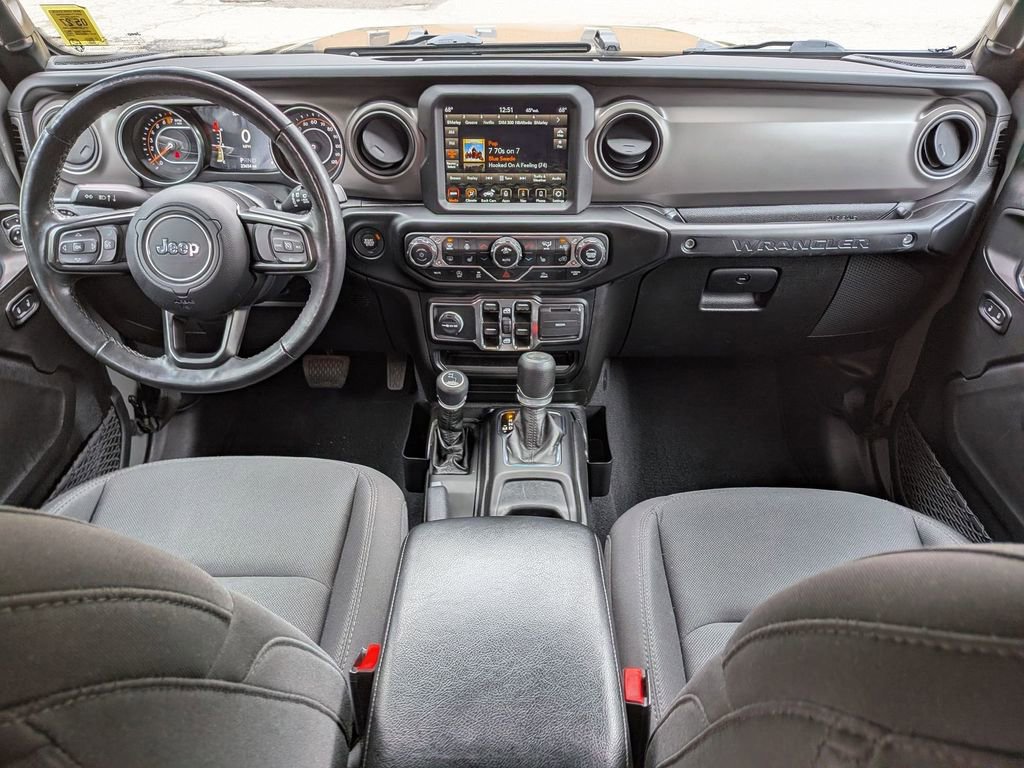 Used 2022 Jeep Wrangler Unlimited Sport AWD/4WD image 21