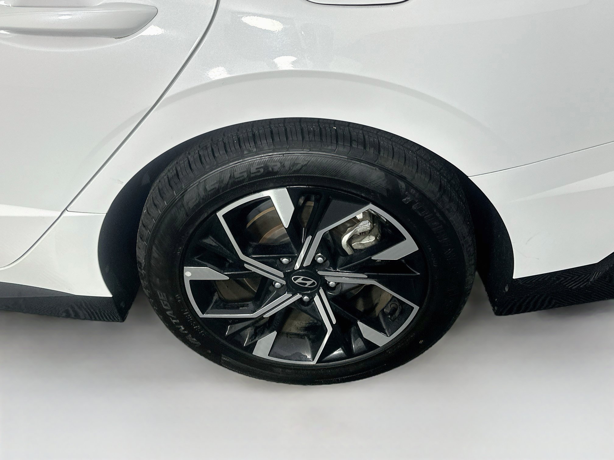 Used 2025 Hyundai Sonata SEL FWD image 11