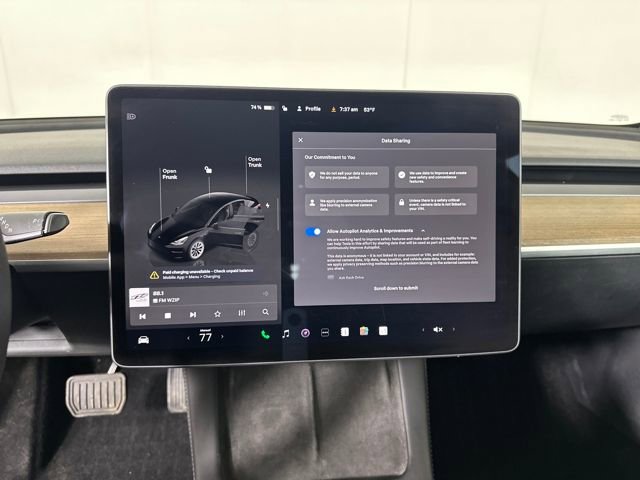 Used 2023 Tesla Model 3 Standard Range image 18