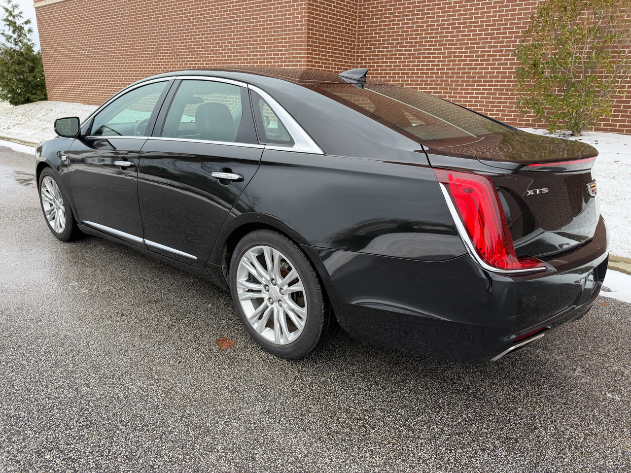 Used 2018 Cadillac XTS Luxury image 6