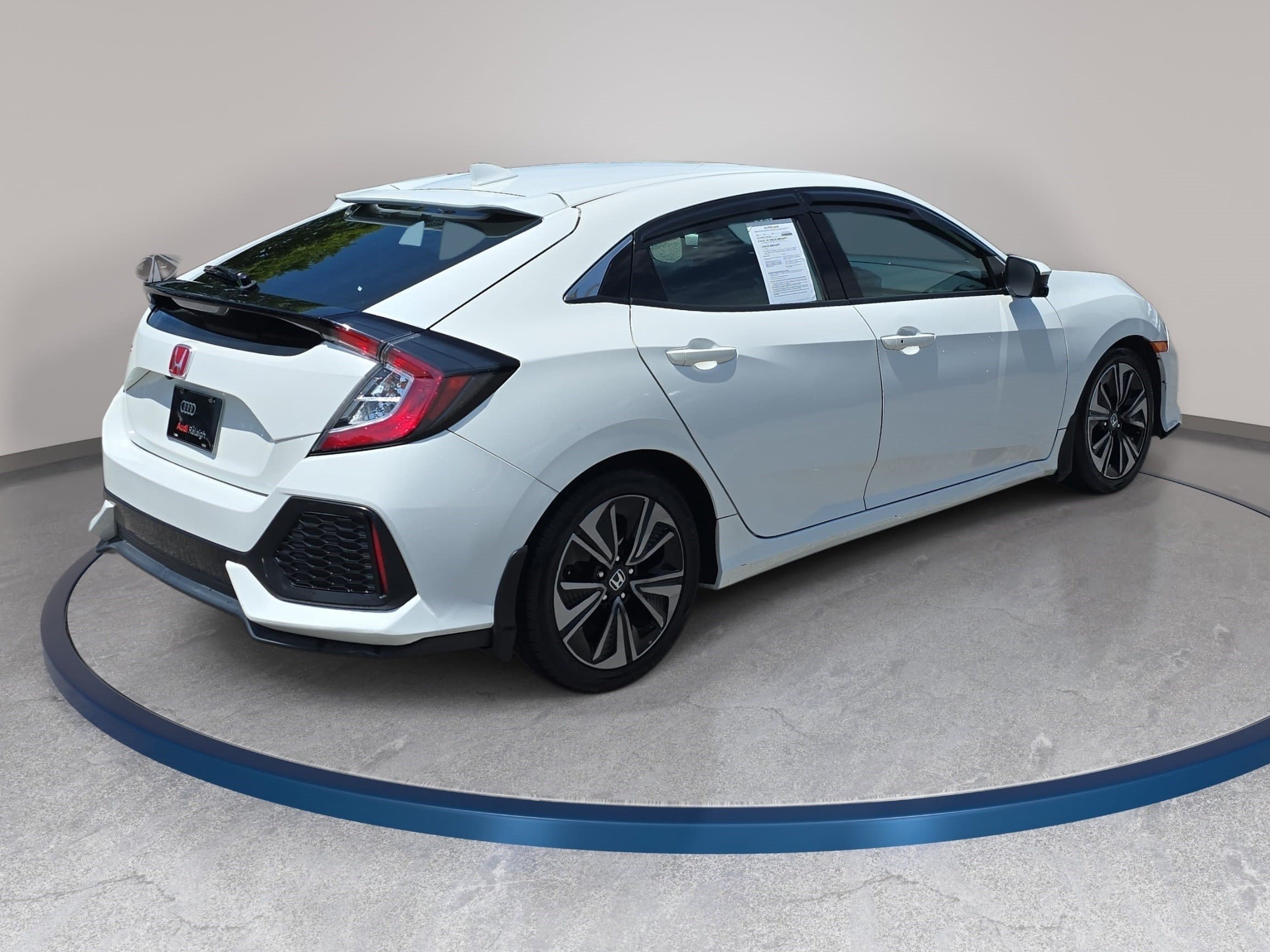 Used 2019 Honda Civic EX image 5
