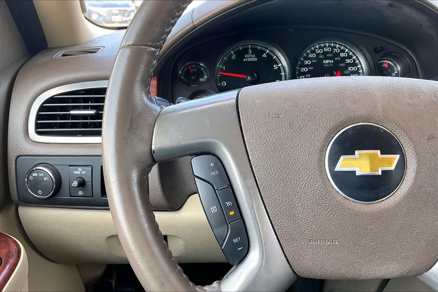 Used 2011 Chevrolet Tahoe LT w/ Texas Edition RWD image 18