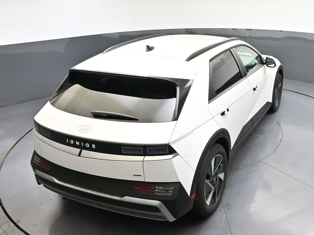 New 2025 Hyundai Ioniq 5 SEL image 47