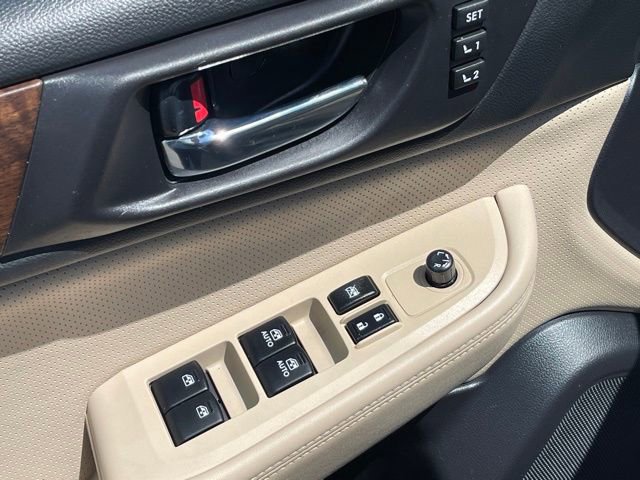 Used 2016 Subaru Outback 2.5i Limited image 16