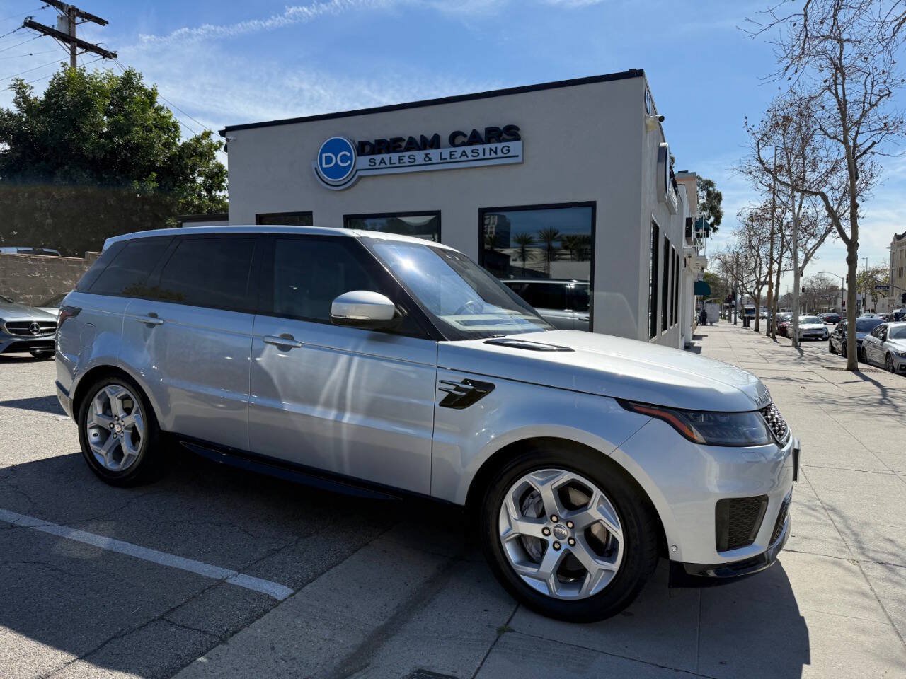 Used 2018 Land Rover Range Rover Sport HSE AWD/4WD image 1