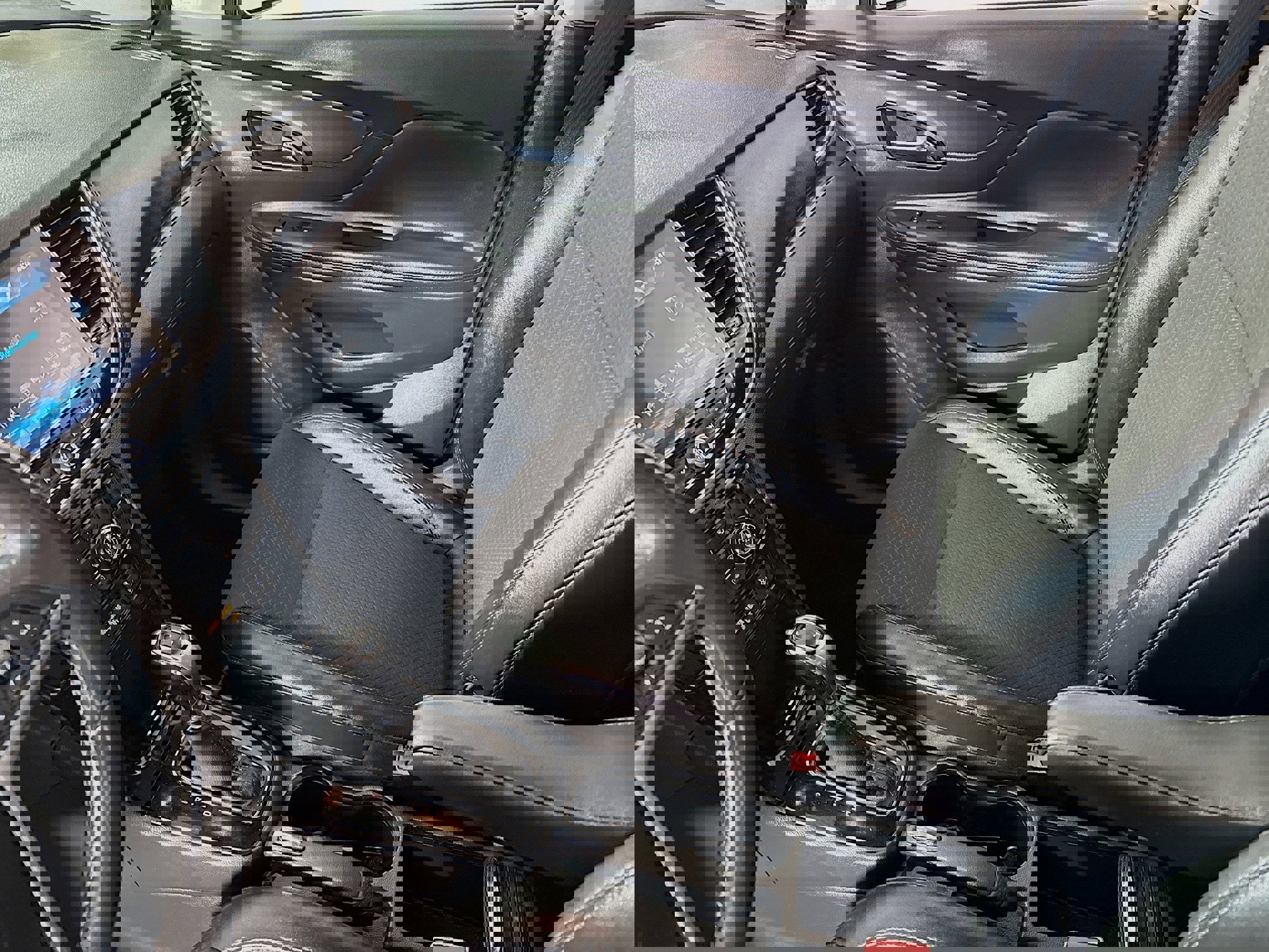 Used 2019 Buick Encore Preferred image 22