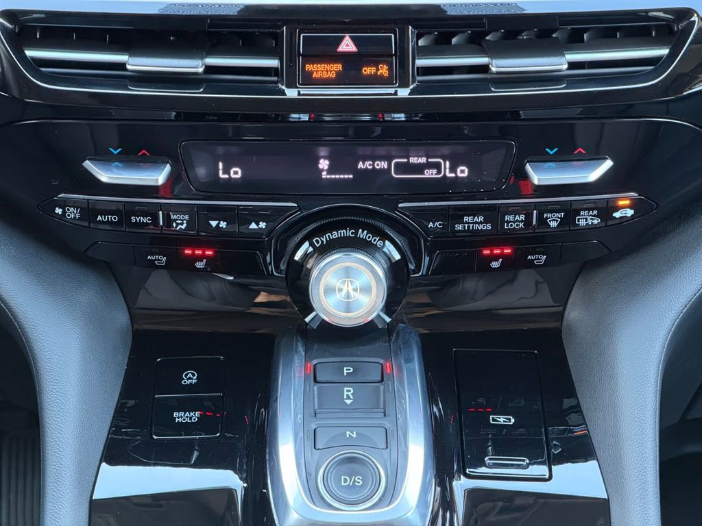 Used 2023 Acura MDX SH-AWD image 13