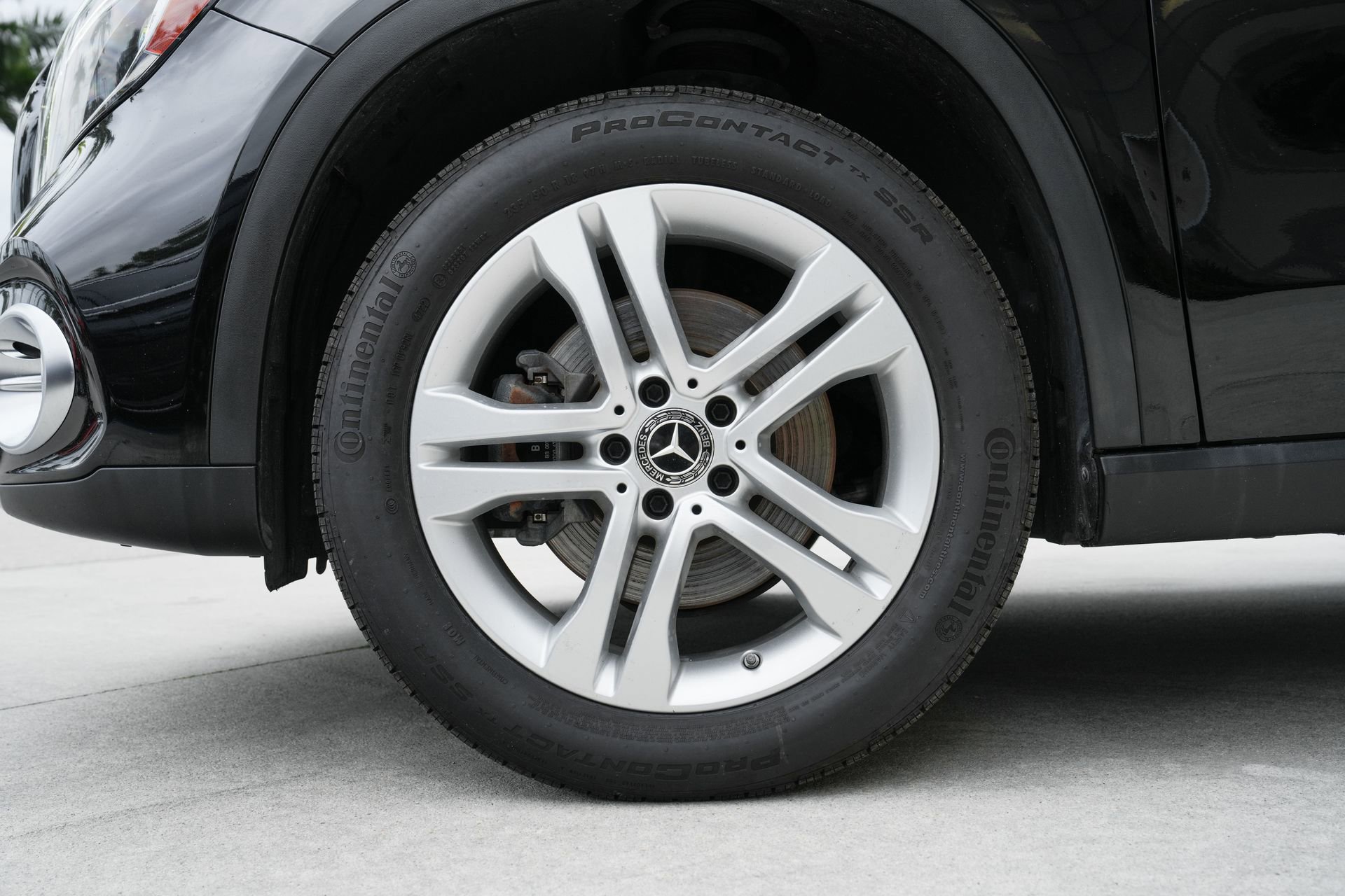 Used 2020 Mercedes-Benz GLA 250 4MATIC image 31