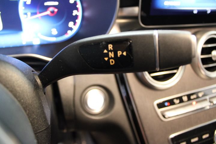 Used 2019 Mercedes-Benz C 300 4MATIC Sedan image 37