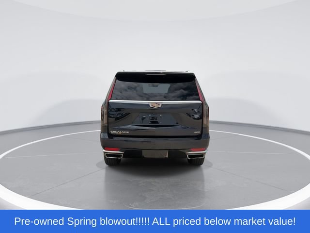 Used 2023 Cadillac Escalade Premium Luxury w/ Performance Package AWD/4WD image 7