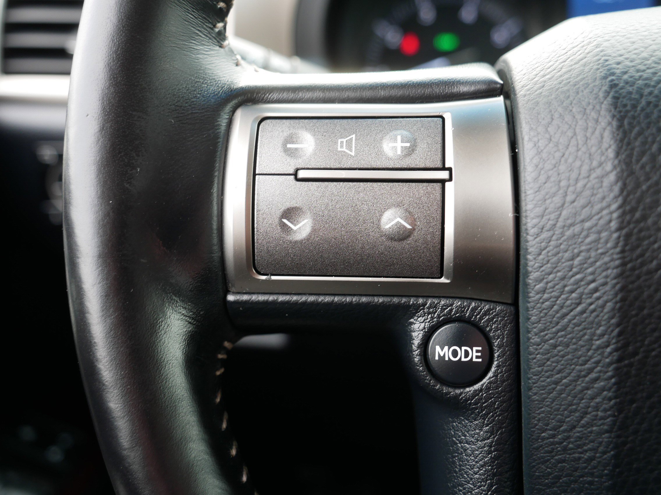 Used 2017 Lexus GX 460 Luxury image 25