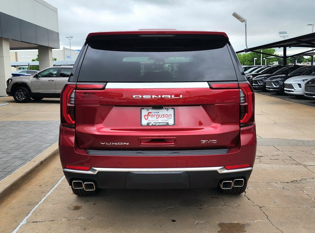New 2026 GMC Yukon Denali w/ Denali Reserve Package AWD/4WD image 4