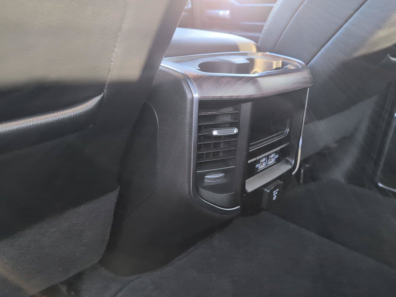Used 2025 RAM 2500 Laramie AWD/4WD image 33