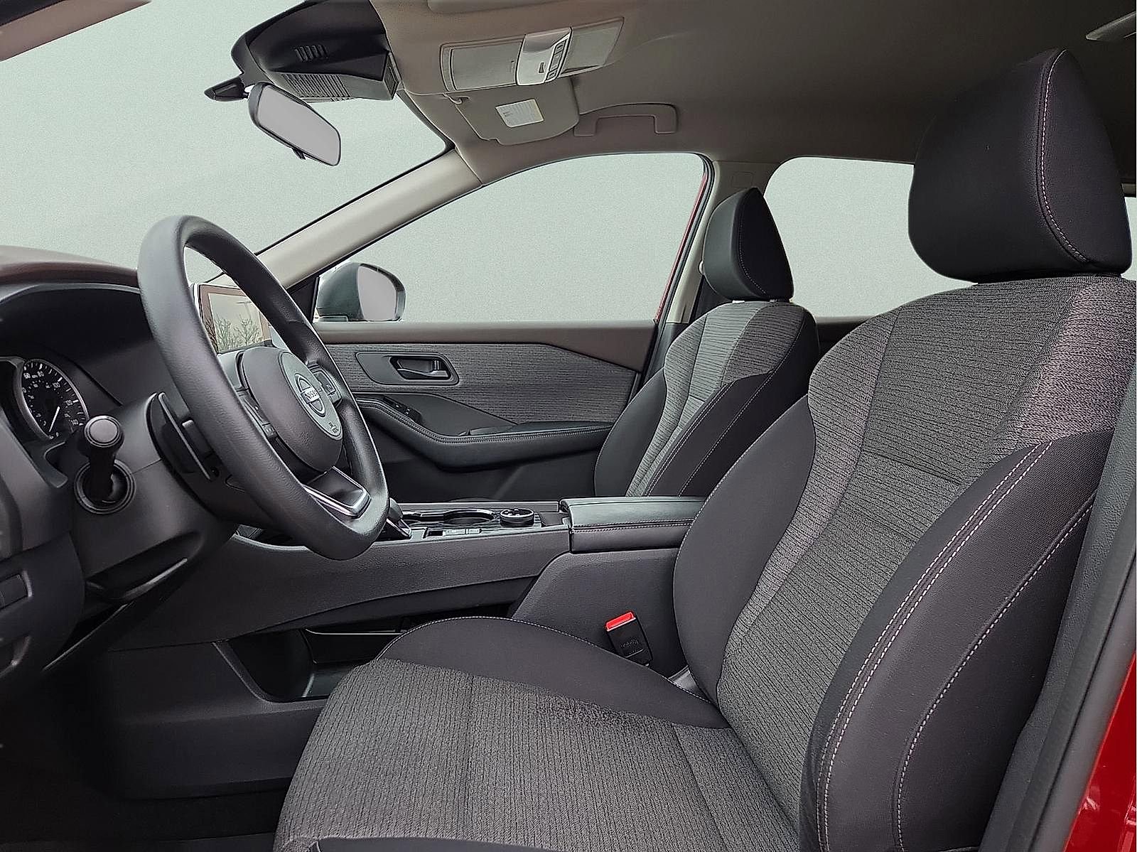 Used 2021 Nissan Rogue S image 14