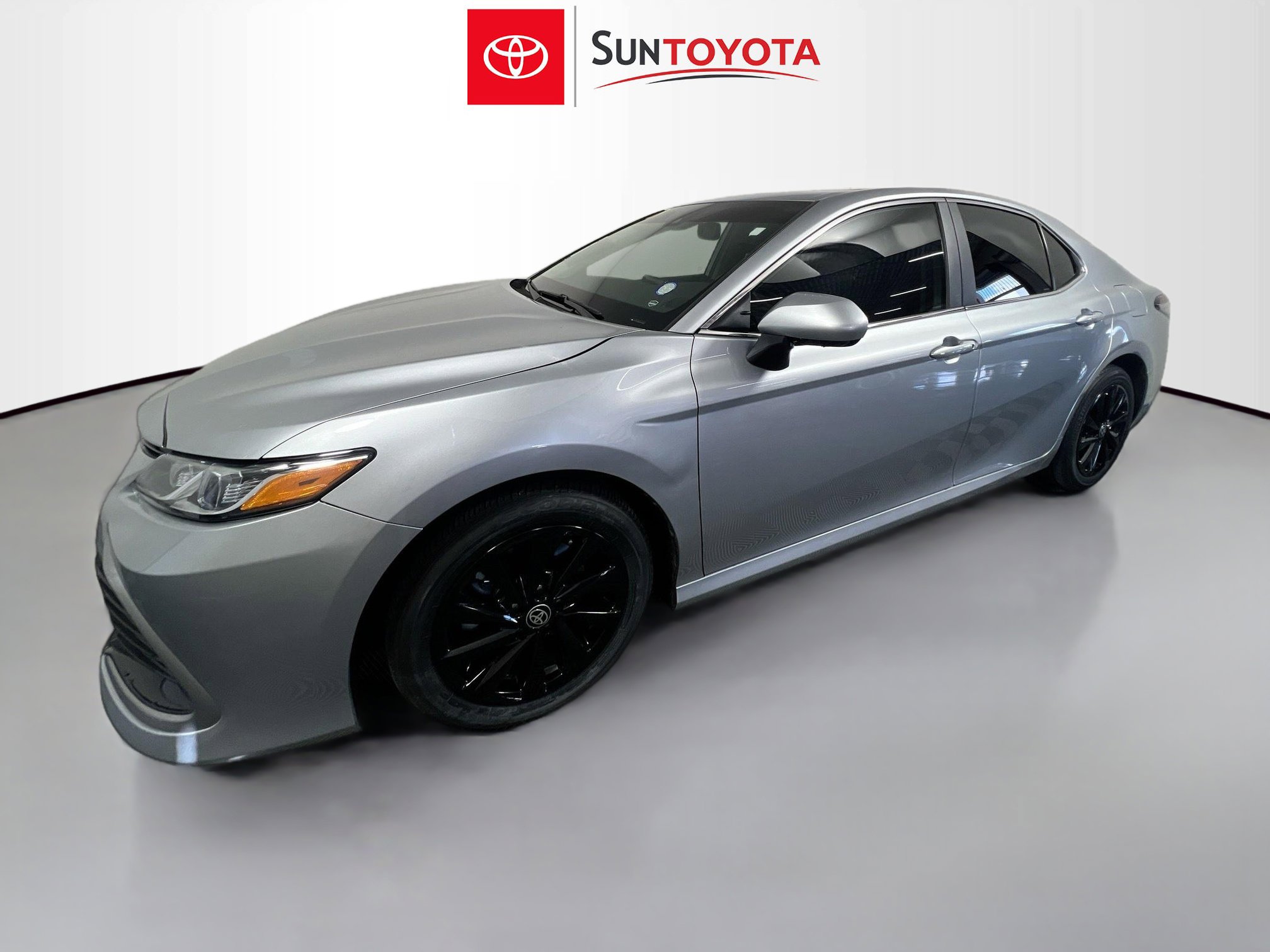 Used 2024 Toyota Camry LE image 9