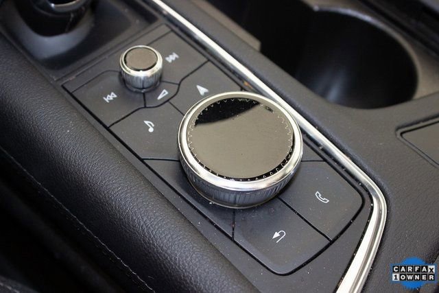 Used 2025 Cadillac XT5 Premium Luxury image 33