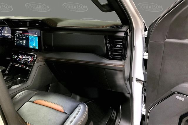 Used 2025 GMC Sierra 1500 AT4 w/ AT4 Premium Package AWD/4WD image 34