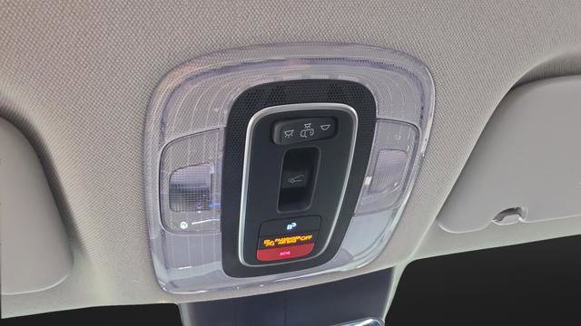 New 2026 Hyundai Elantra Limited FWD image 31