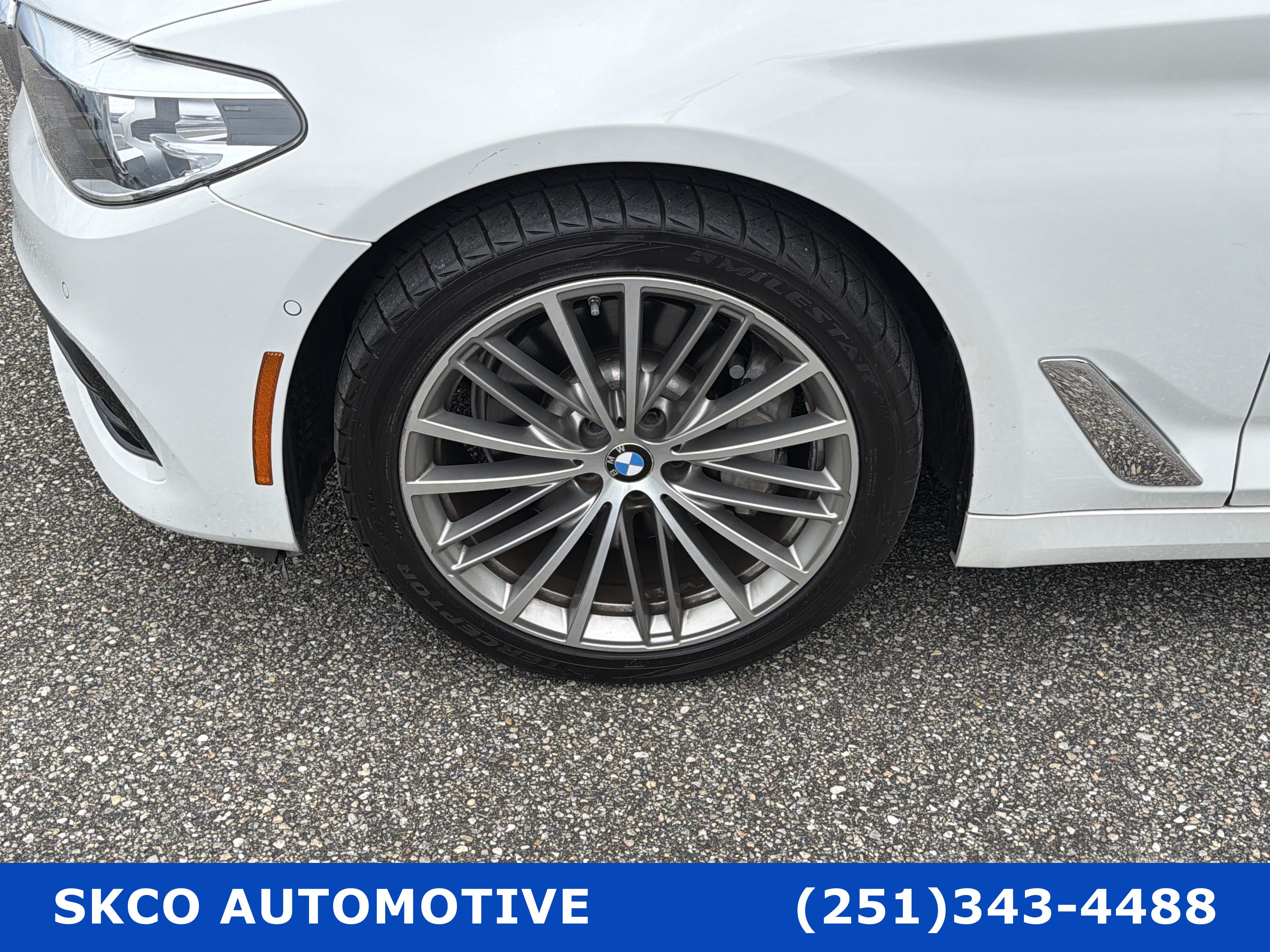Used 2020 BMW 530i w/ Premium Package RWD image 9