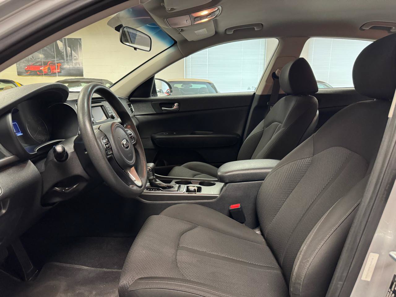 Used 2017 Kia Optima LX FWD image 22