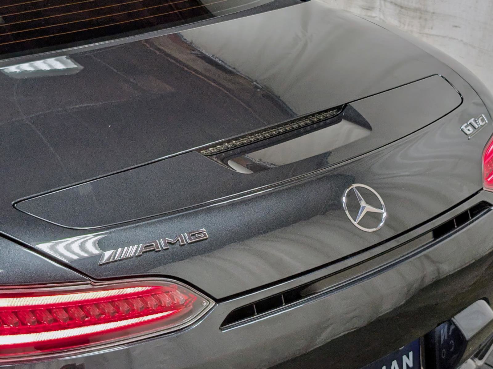 Used 2018 Mercedes-Benz AMG GT C image 11