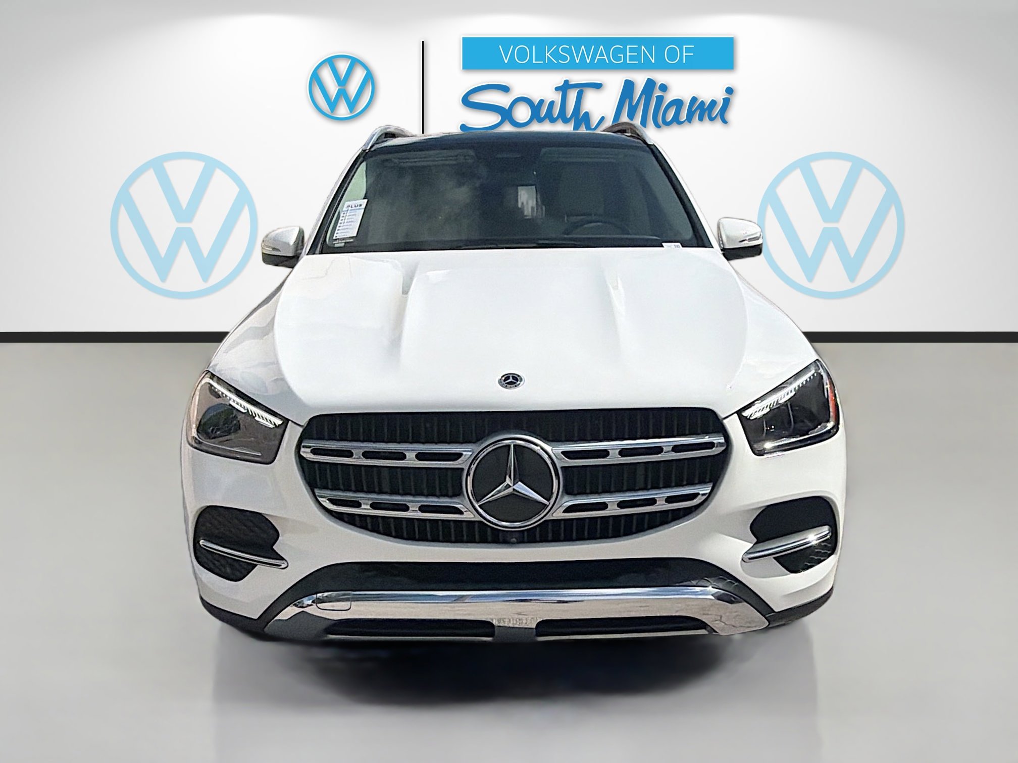 Used 2024 Mercedes-Benz GLE 450 4MATIC image 2