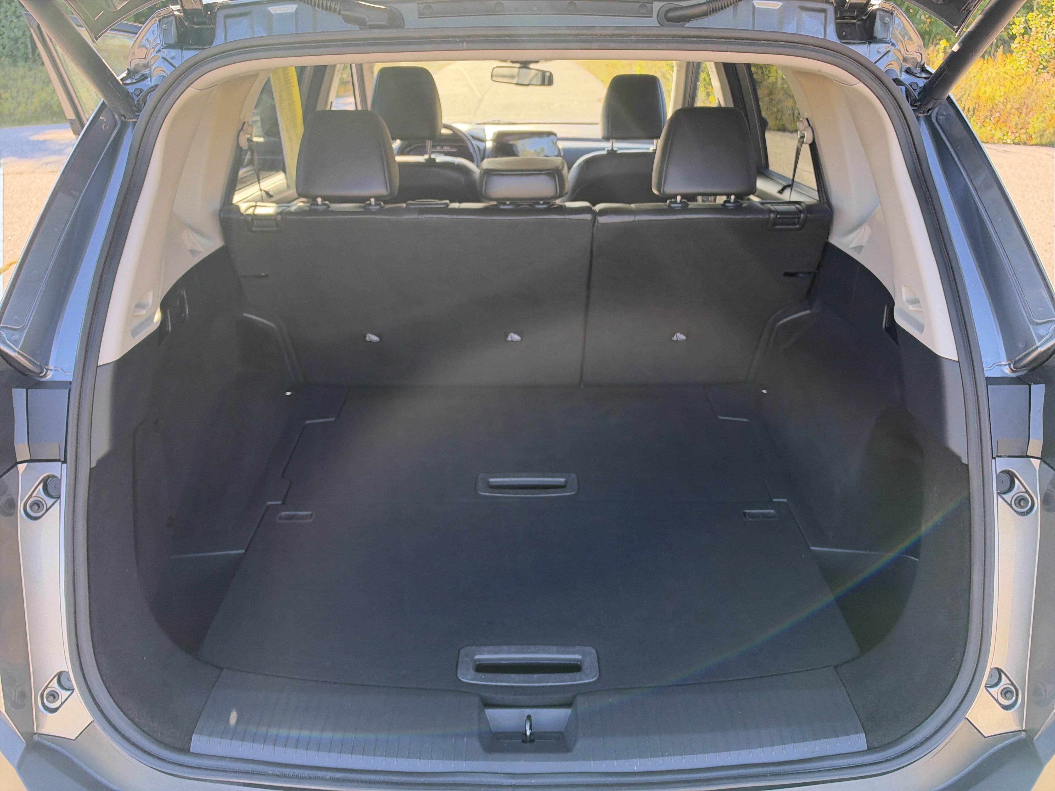 Certified 2023 Nissan Rogue Platinum w/ Platinum Premium Package AWD/4WD image 17