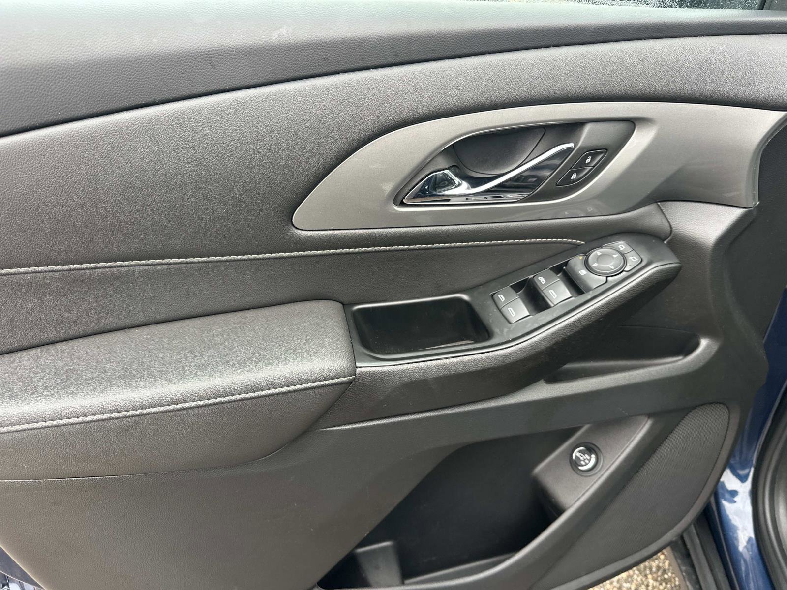 Certified 2023 Chevrolet Traverse LT image 15
