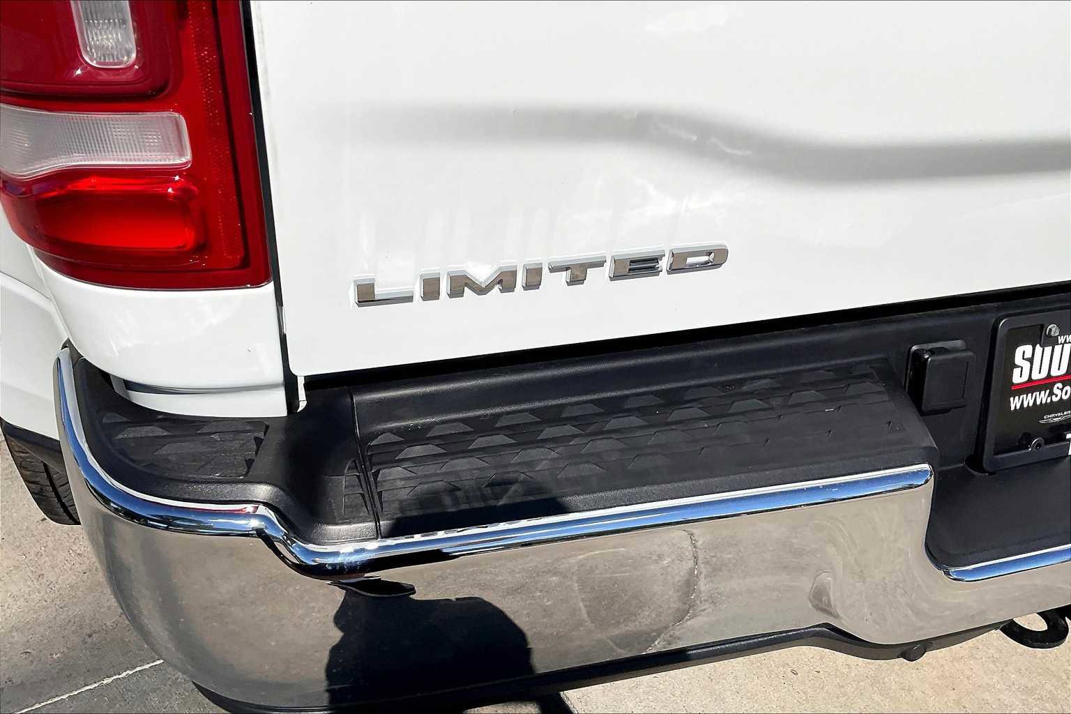 Certified 2024 RAM 3500 Limited image 29