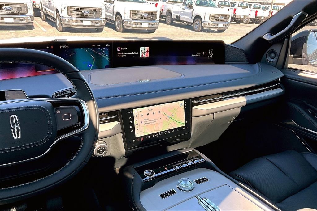 New 2025 Lincoln Navigator L Reserve w/ Jet Appearance Package AWD/4WD image 7