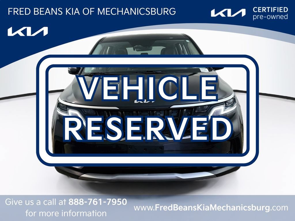 Certified 2024 Kia Carnival LX FWD image 2