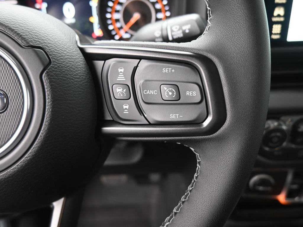 New 2026 Jeep Gladiator Sport AWD/4WD image 28