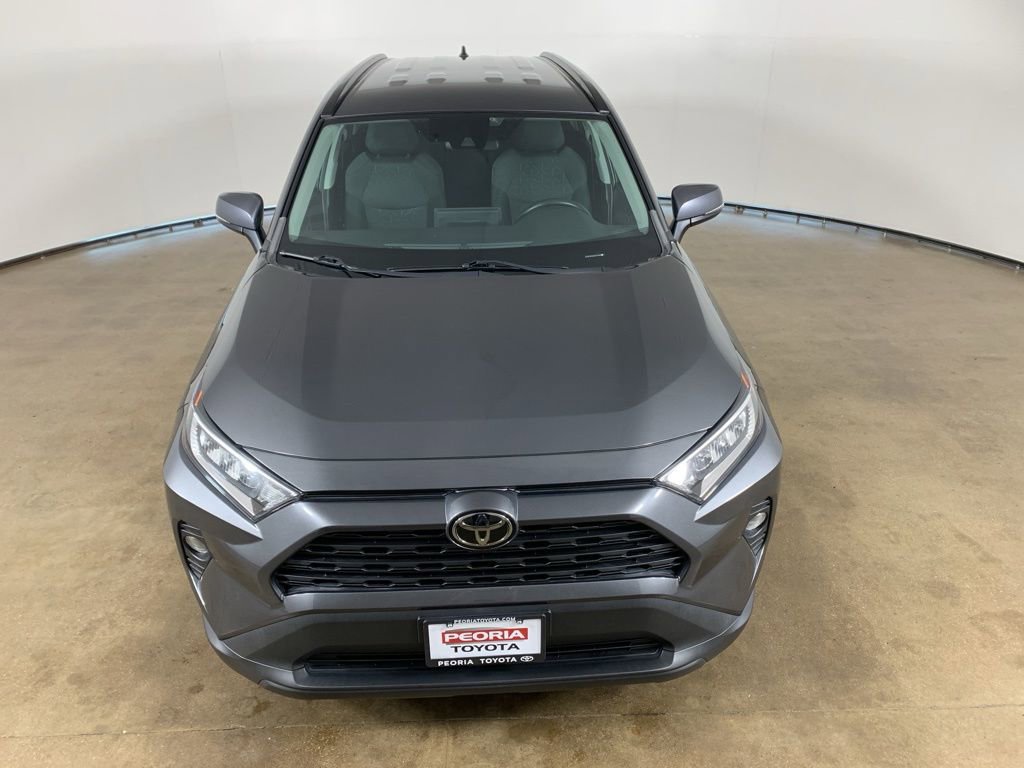 Used 2021 Toyota RAV4 XLE w/ XLE Grade Weather Package image 4