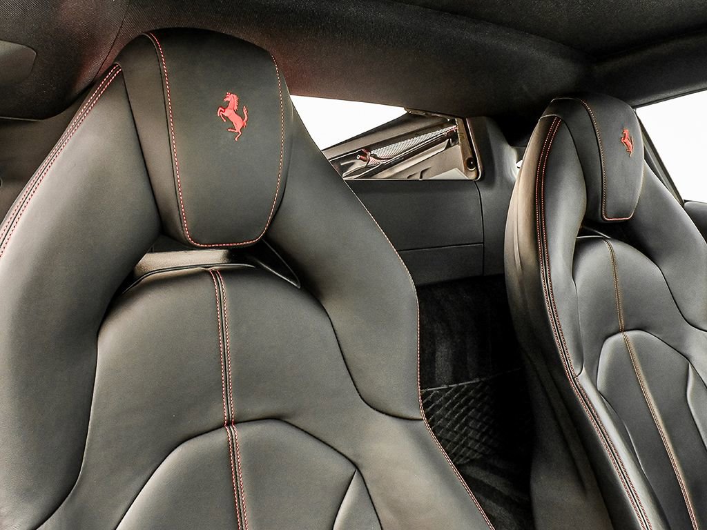 Used 2020 Ferrari F8 Tributo image 17