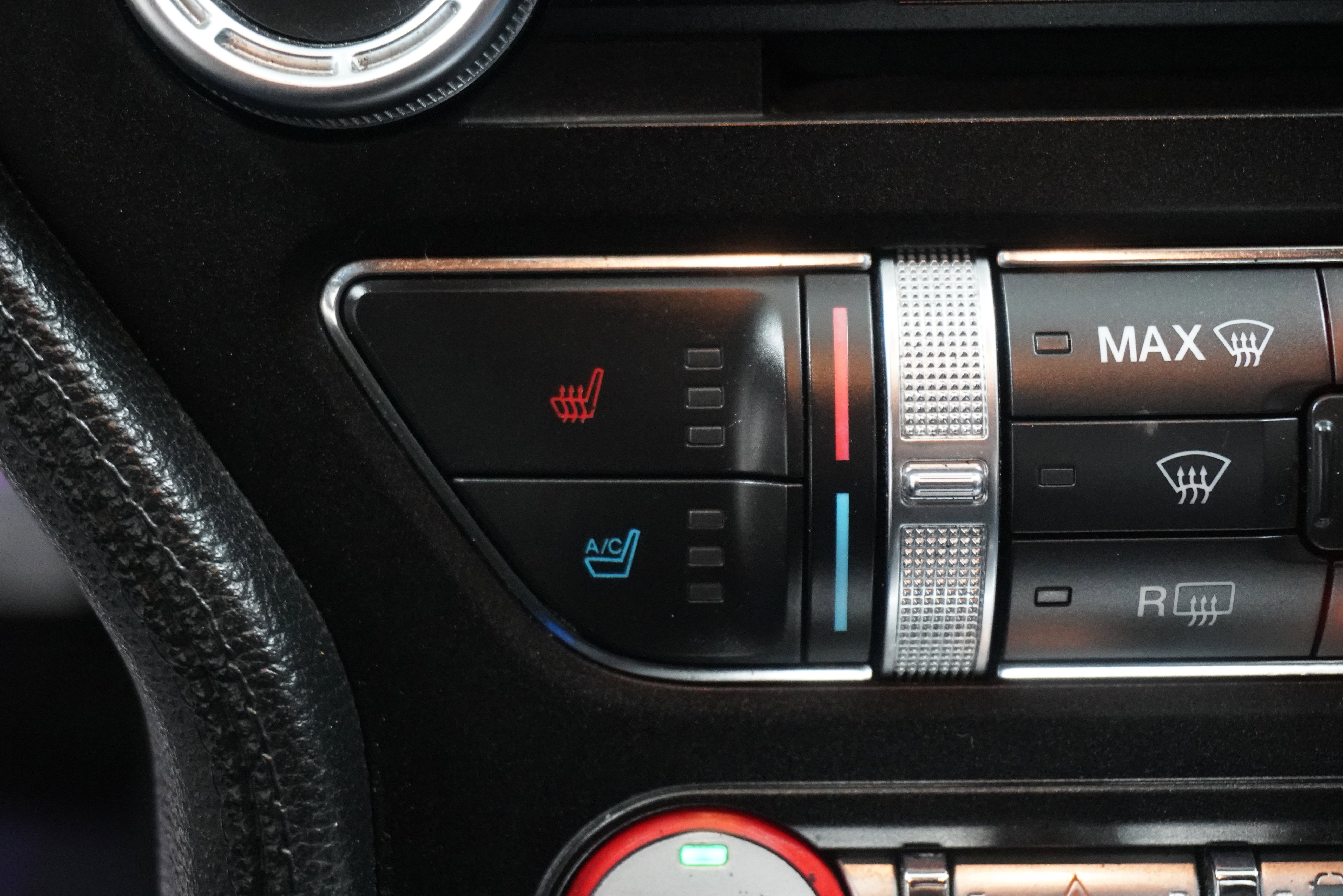 Used 2015 Ford Mustang Premium w/ Ecoboost Performance Package RWD image 22