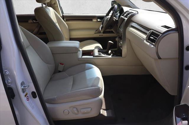 Used 2019 Lexus GX 460 Premium w/ Premium Package AWD/4WD image 29