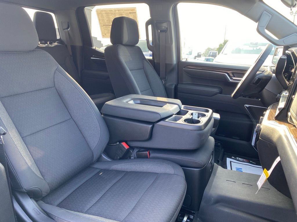 New 2025 Chevrolet Silverado 1500 LT image 22